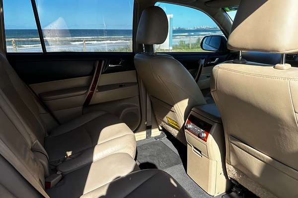 2011 Toyota Kluger Grande GSU45R
