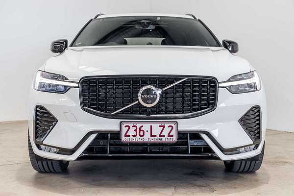 2021 Volvo XC60 B6 R-Design