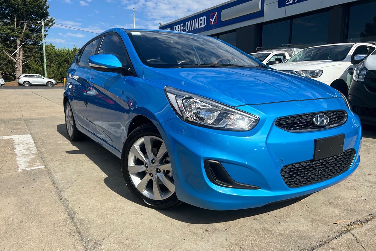 2019 Hyundai Accent Sport RB6