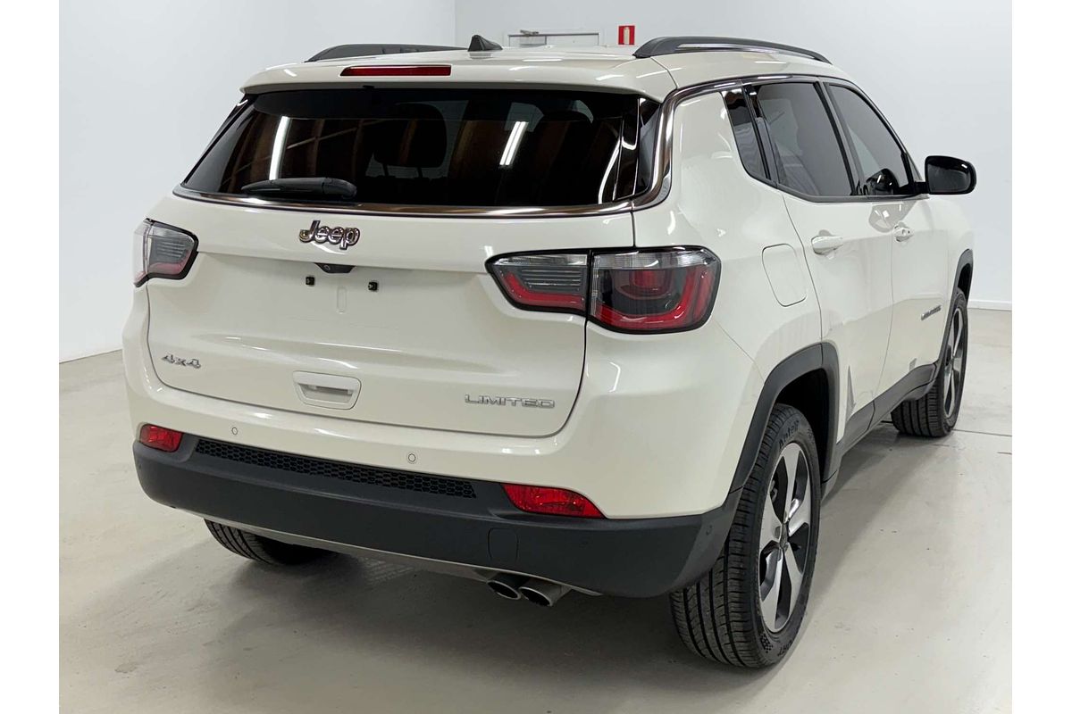 2017 Jeep Compass Limited M6