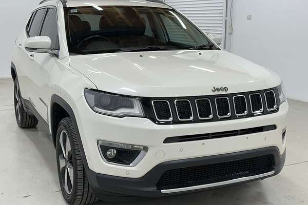 2017 Jeep Compass Limited M6