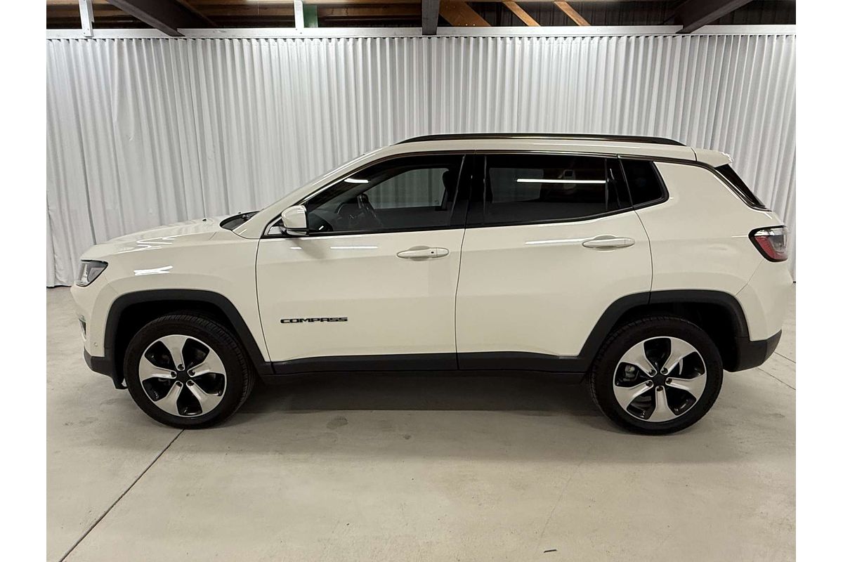 2017 Jeep Compass Limited M6