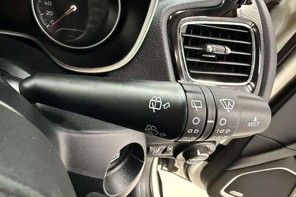 2017 Jeep Compass Limited M6