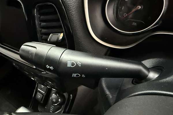 2017 Jeep Compass Limited M6