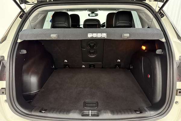 2017 Jeep Compass Limited M6
