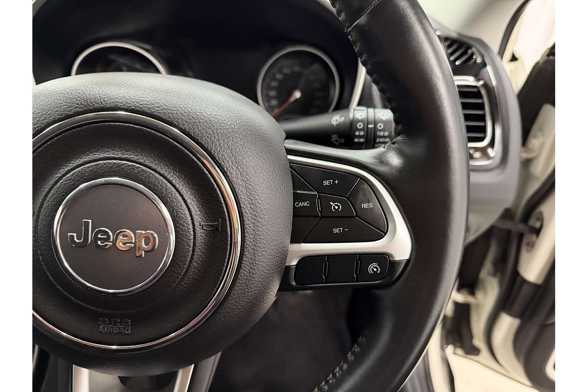 2017 Jeep Compass Limited M6