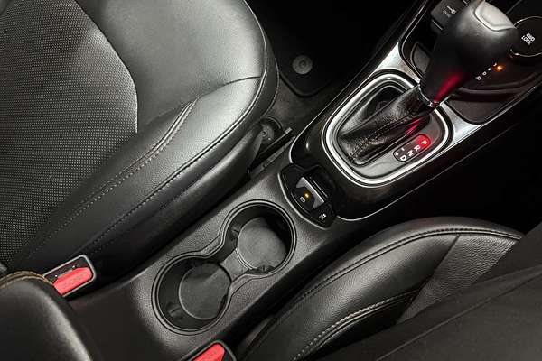 2017 Jeep Compass Limited M6