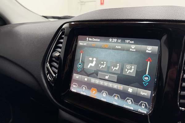 2017 Jeep Compass Limited M6
