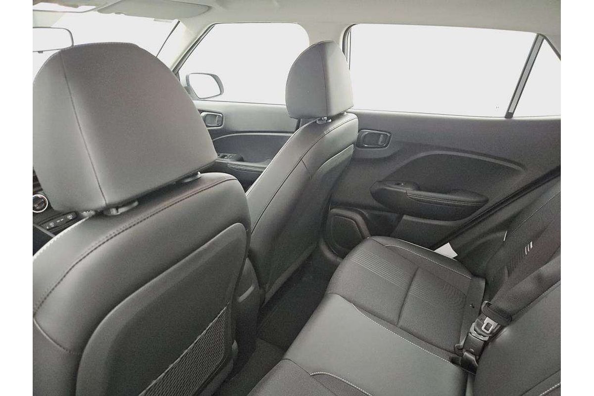 2024 Hyundai Venue Active QX.V5