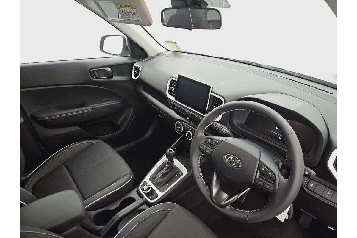 2024 Hyundai Venue Active QX.V5