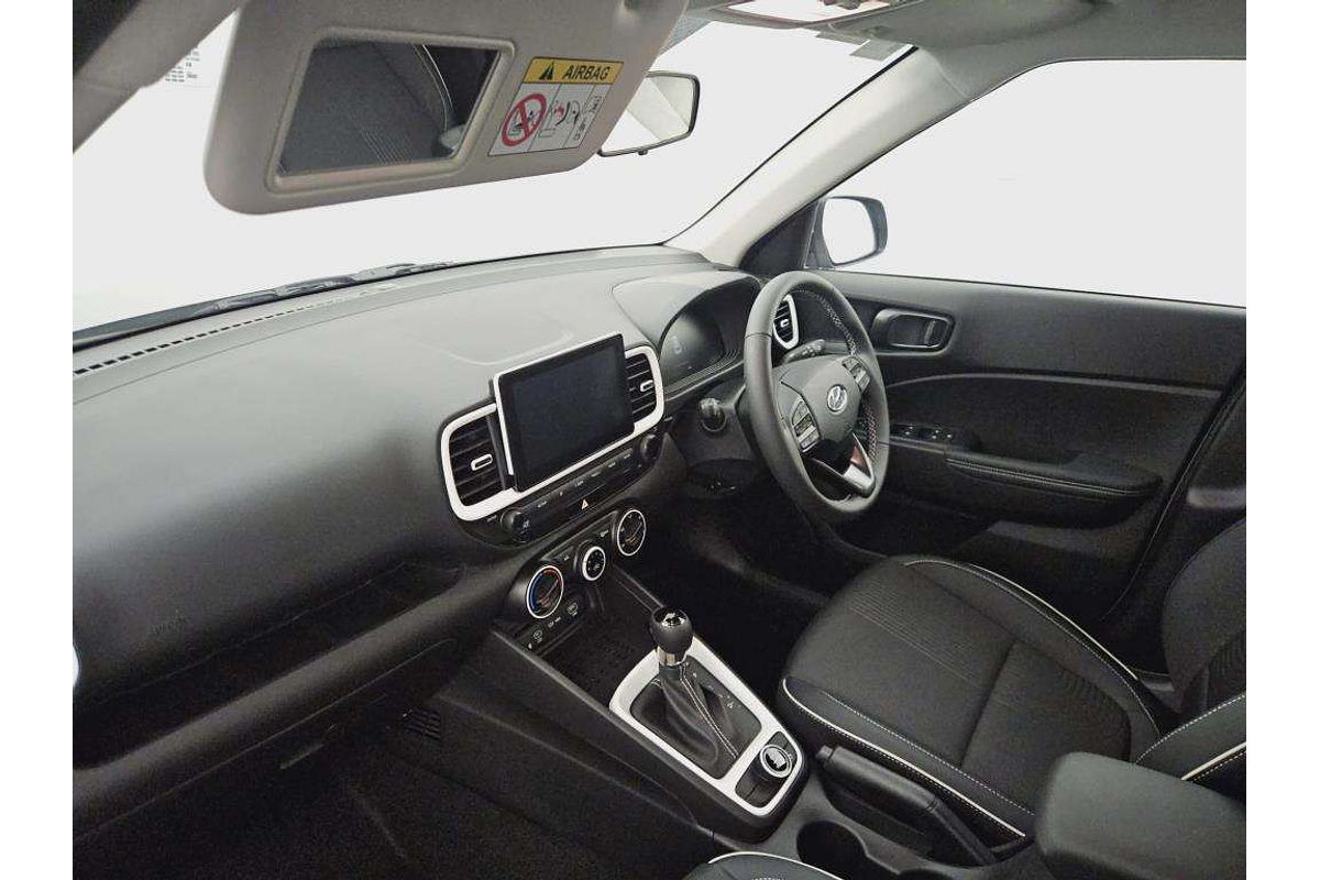 2024 Hyundai Venue Active QX.V5