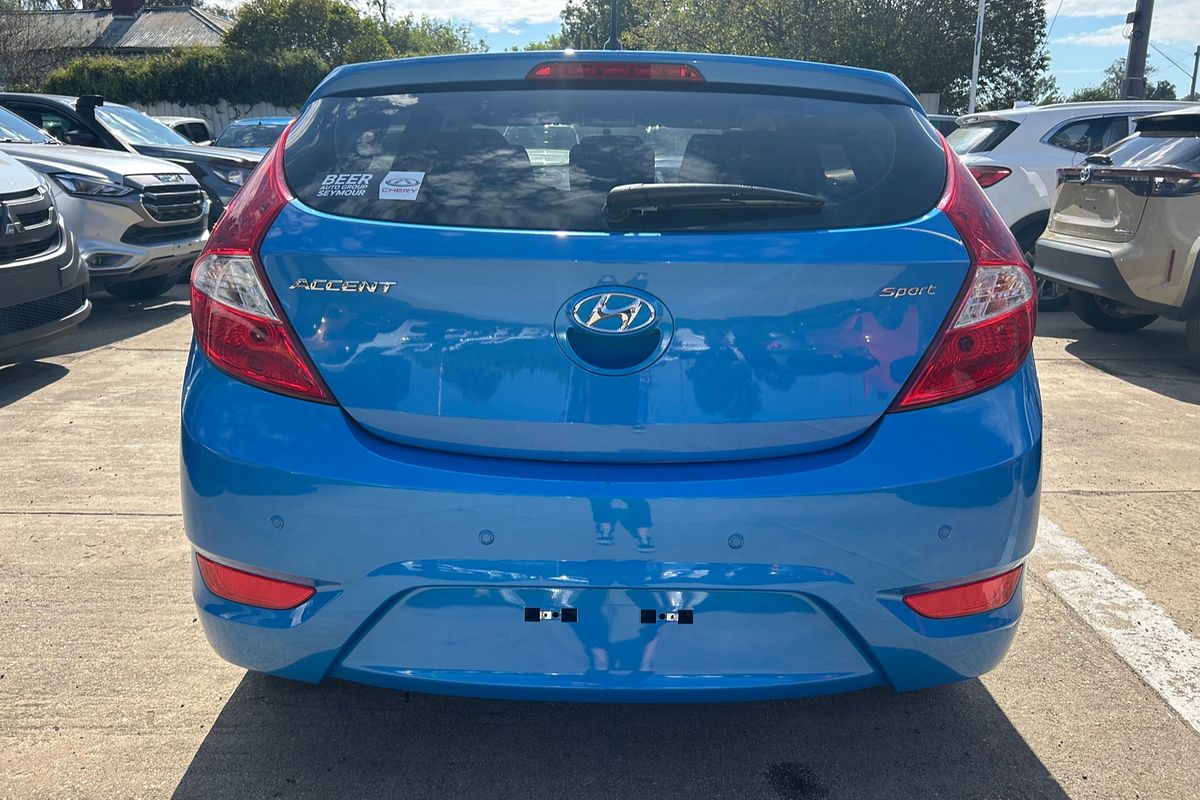 2019 Hyundai Accent Sport RB6