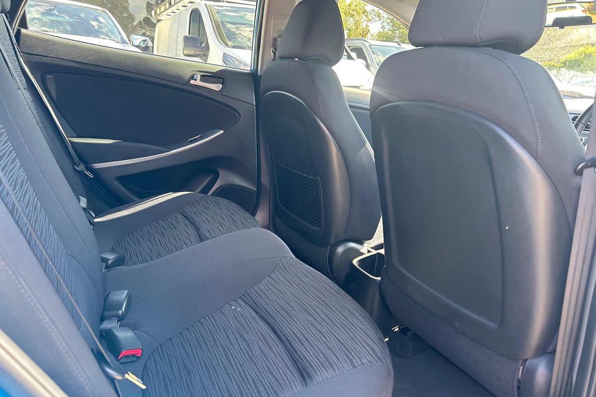 2019 Hyundai Accent Sport RB6