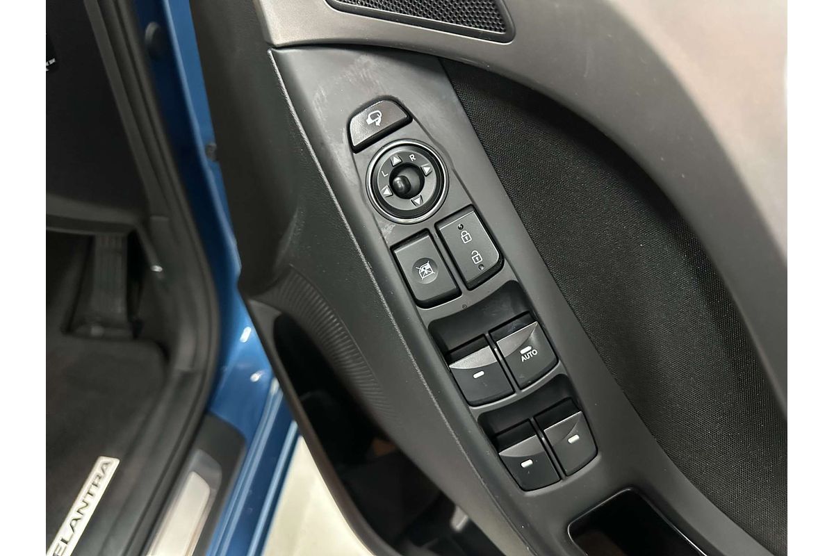 2014 Hyundai Elantra Elite MD3