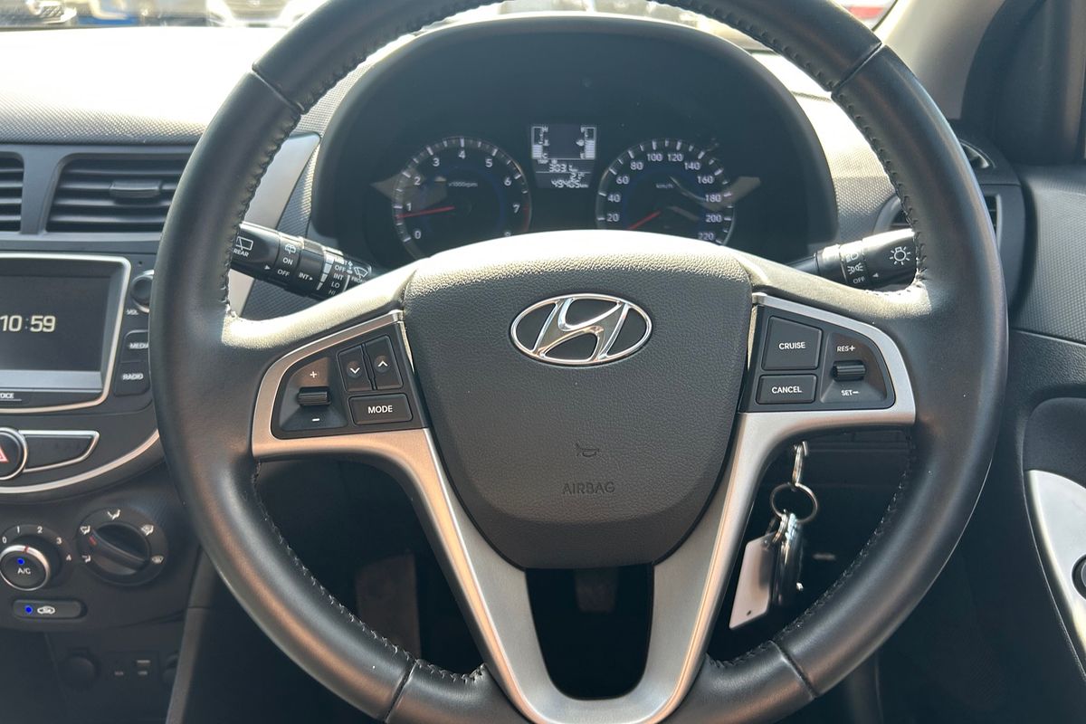 2019 Hyundai Accent Sport RB6