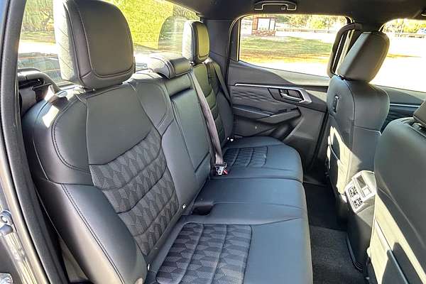 2025 Isuzu D-MAX LS-U+ 4X4