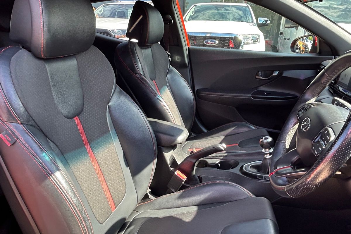 2019 Hyundai Veloster Turbo Premium JS