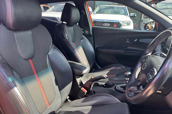 2019 Hyundai Veloster Turbo Premium JS