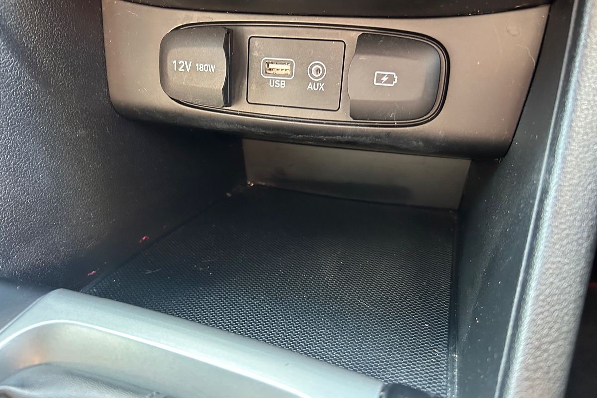 2019 Hyundai Veloster Turbo Premium JS