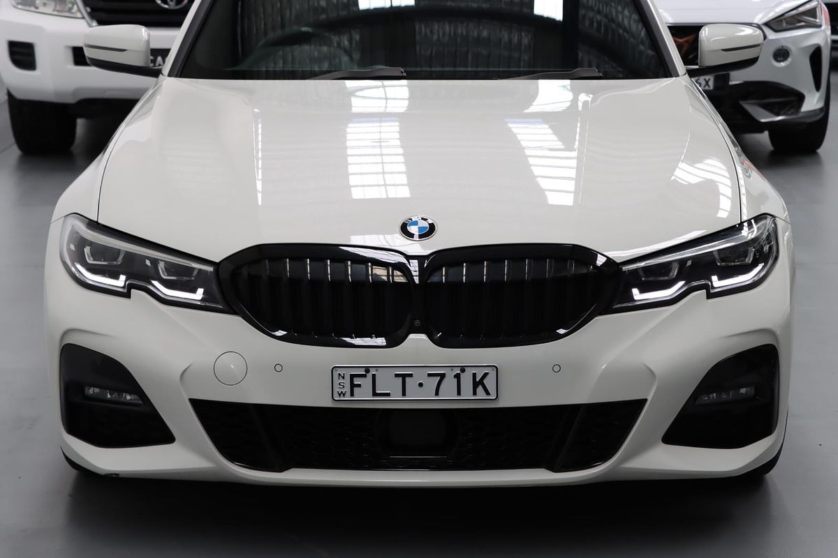 2019 BMW 3 Series 330i M Sport G20
