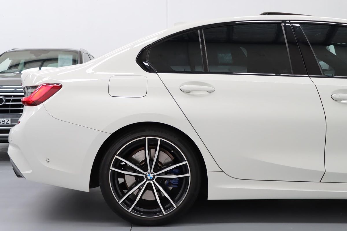 2019 BMW 3 Series 330i M Sport G20