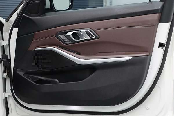 2019 BMW 3 Series 330i M Sport G20
