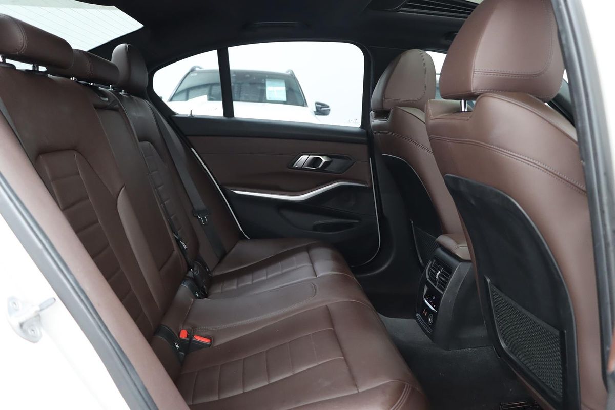 2019 BMW 3 Series 330i M Sport G20