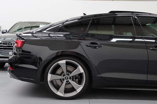 2019 Audi A5 45 TFSI sport F5