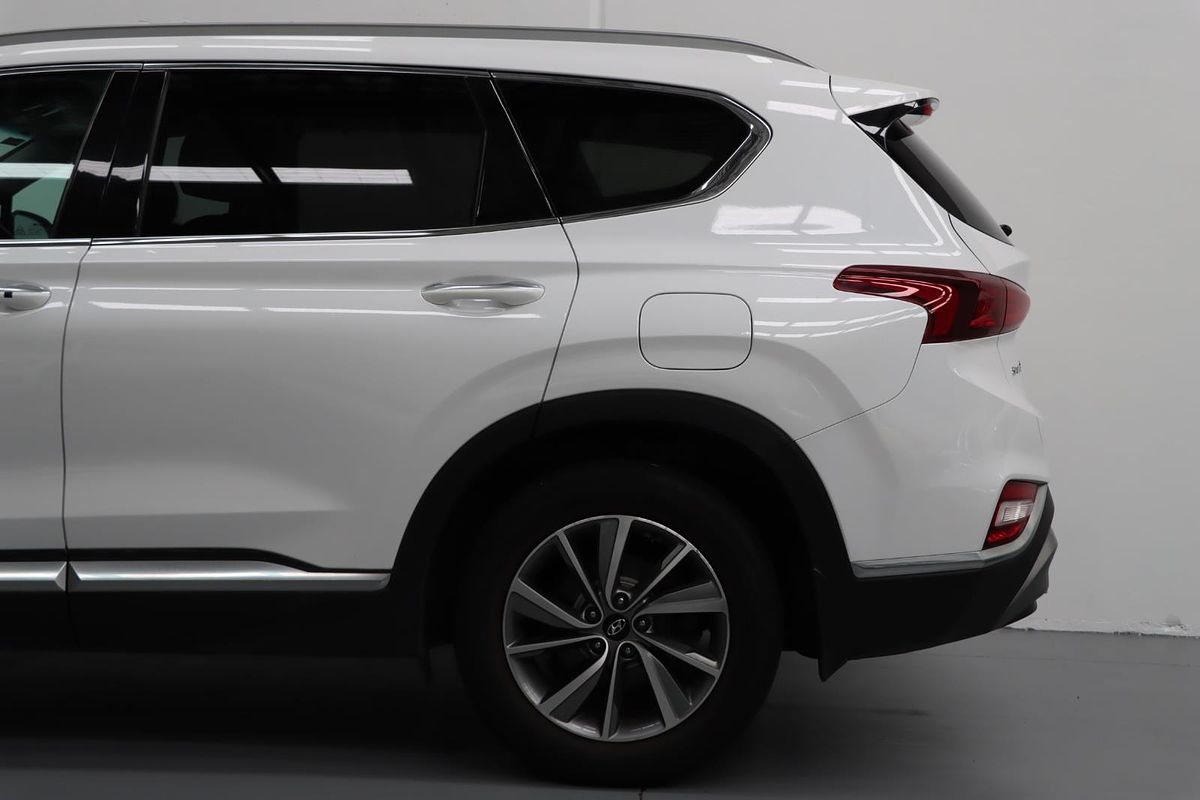 2019 Hyundai Santa Fe Elite TM.2
