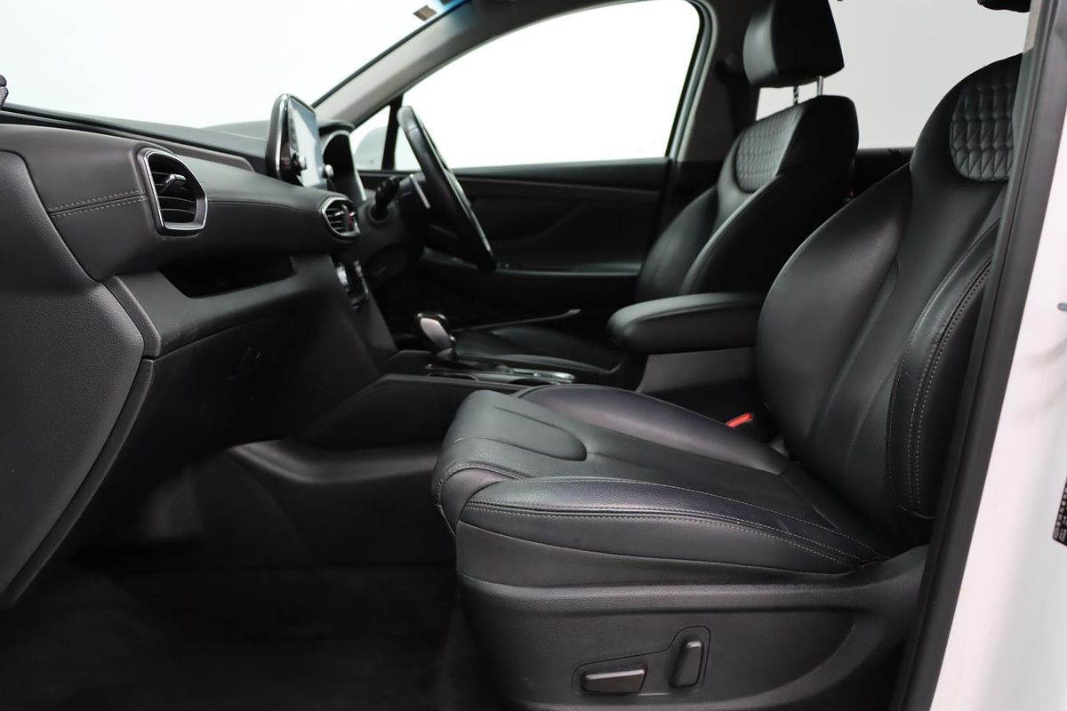 2019 Hyundai Santa Fe Elite TM.2