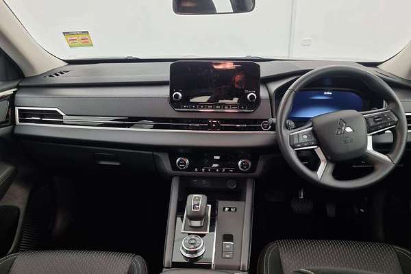 2024 Mitsubishi Outlander PHEV ES ZM