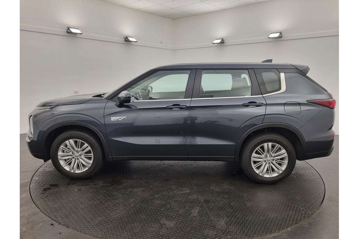 2024 Mitsubishi Outlander PHEV ES ZM