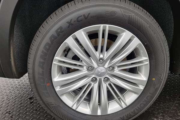 2024 Mitsubishi Outlander PHEV ES ZM
