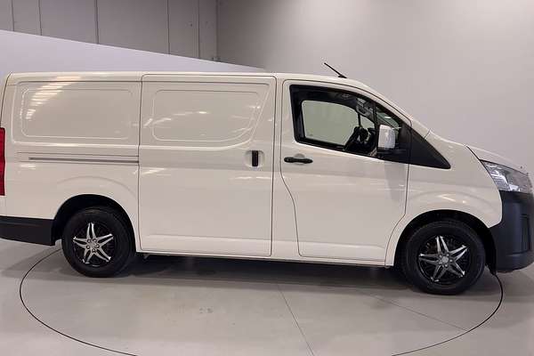 2021 Toyota Hiace GDH300R LWB