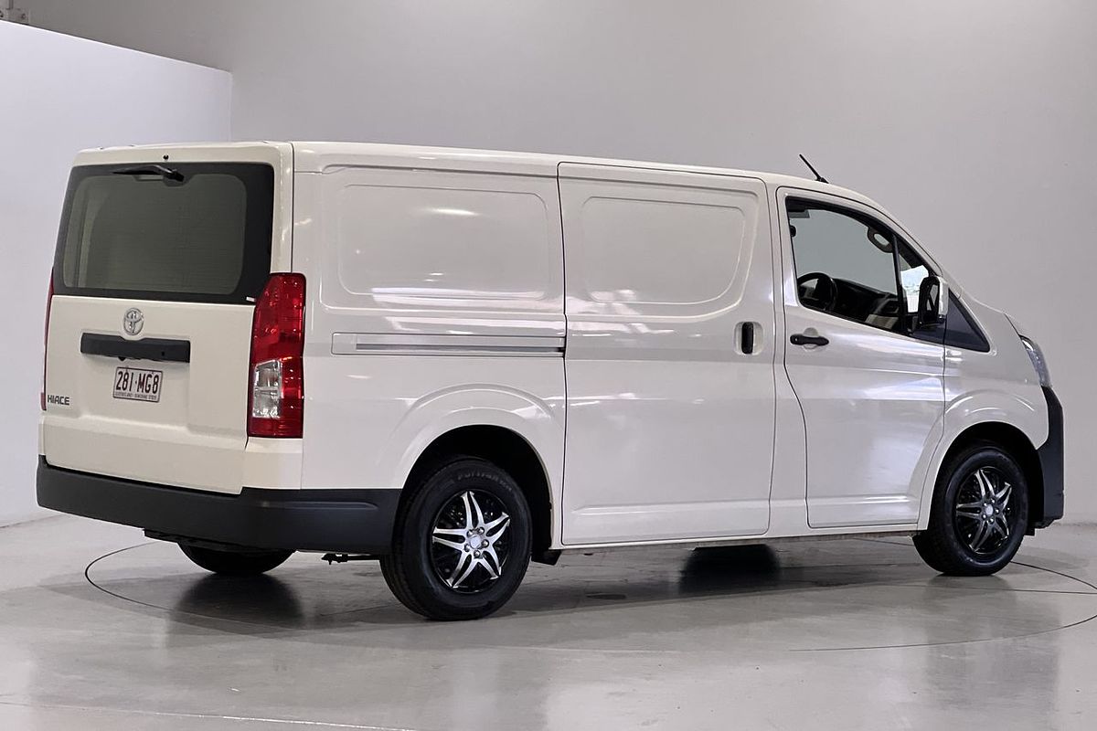 2021 Toyota Hiace GDH300R LWB