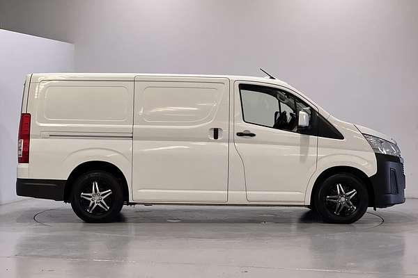 2021 Toyota Hiace GDH300R LWB