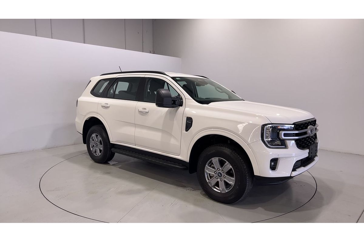 2022 Ford Everest Ambiente