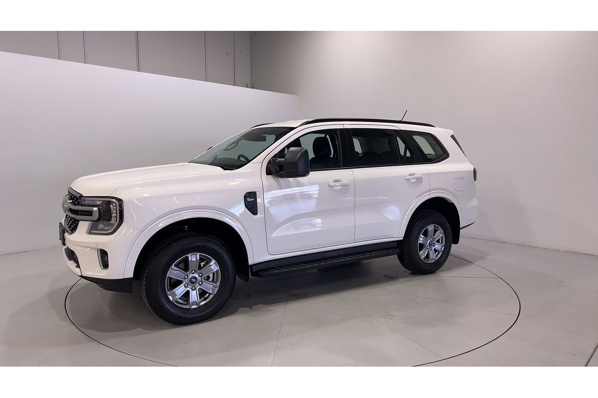 2022 Ford Everest Ambiente