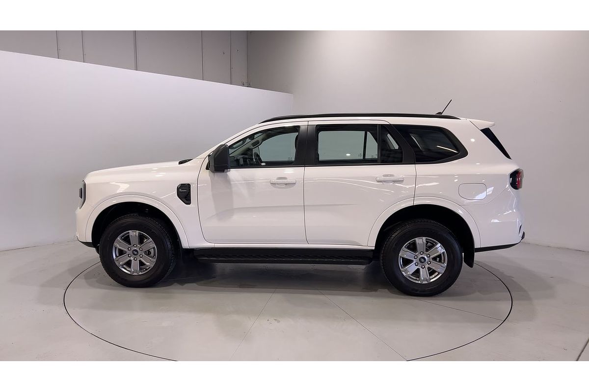 2022 Ford Everest Ambiente