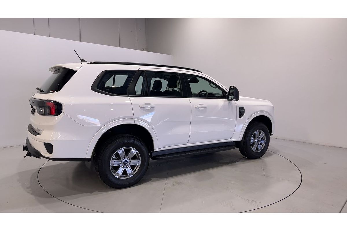 2022 Ford Everest Ambiente