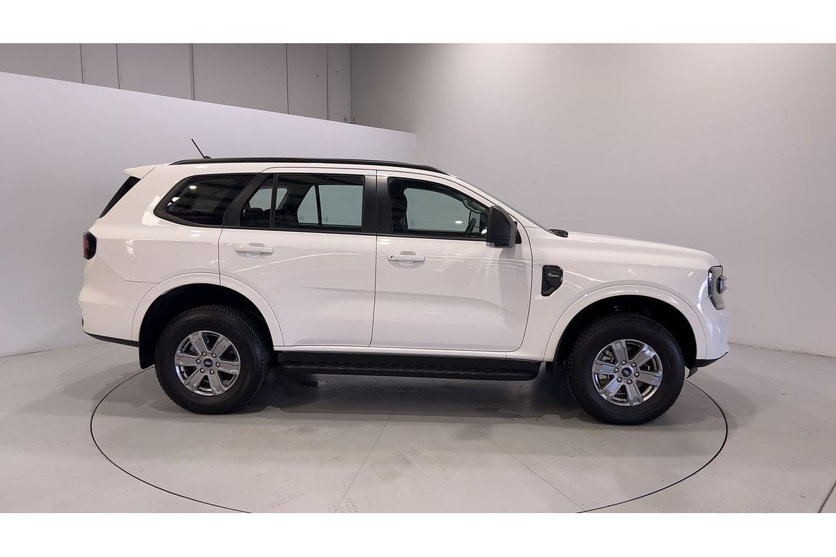 2022 Ford Everest Ambiente