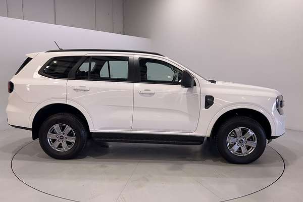 2022 Ford Everest Ambiente