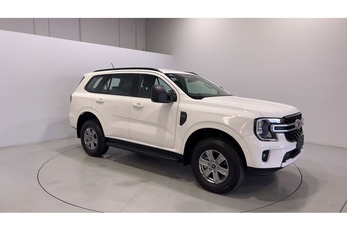 2022 Ford Everest Ambiente