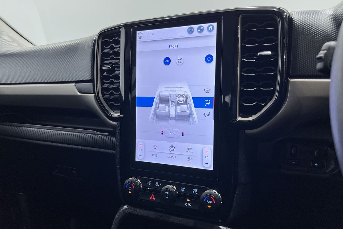 2022 Ford Everest Ambiente