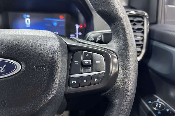 2022 Ford Everest Ambiente