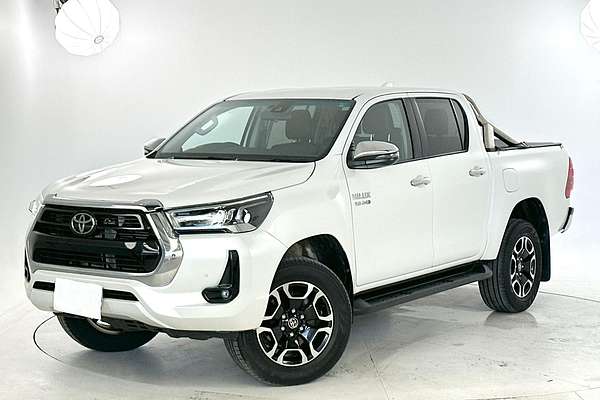 2021 Toyota Hilux SR5 GUN126R 4X4