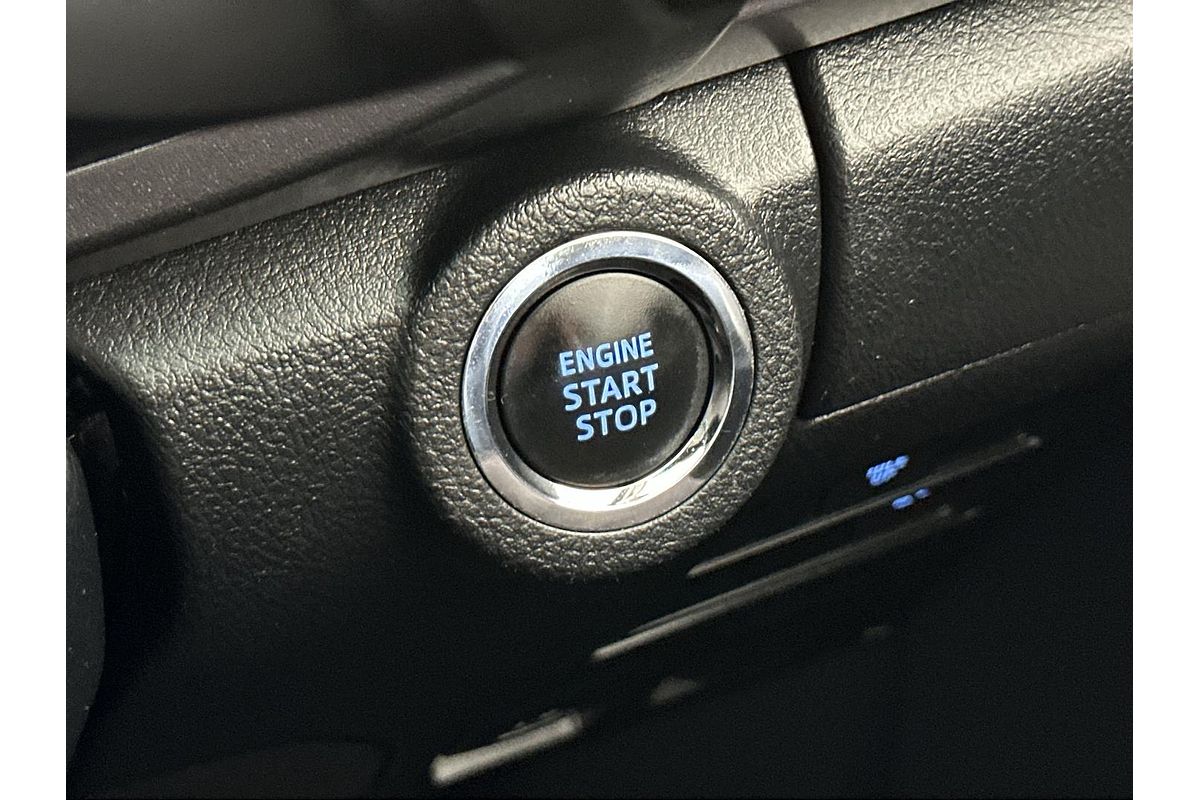 2021 Toyota Hilux SR5 GUN126R 4X4