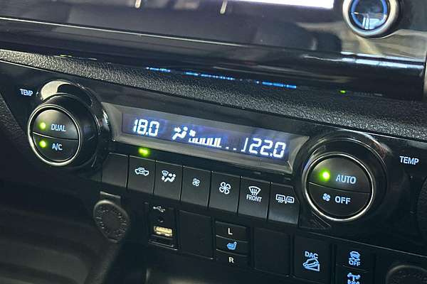 2021 Toyota Hilux SR5 GUN126R 4X4
