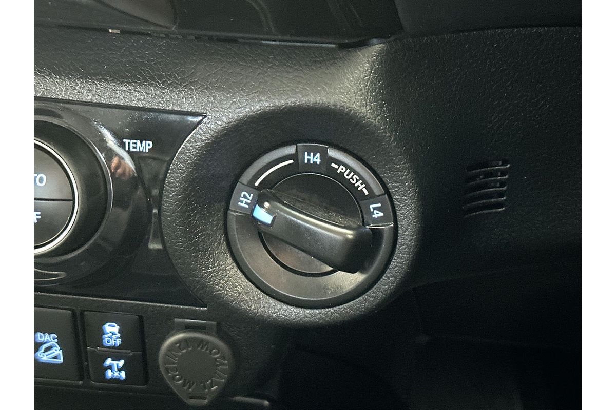 2021 Toyota Hilux SR5 GUN126R 4X4