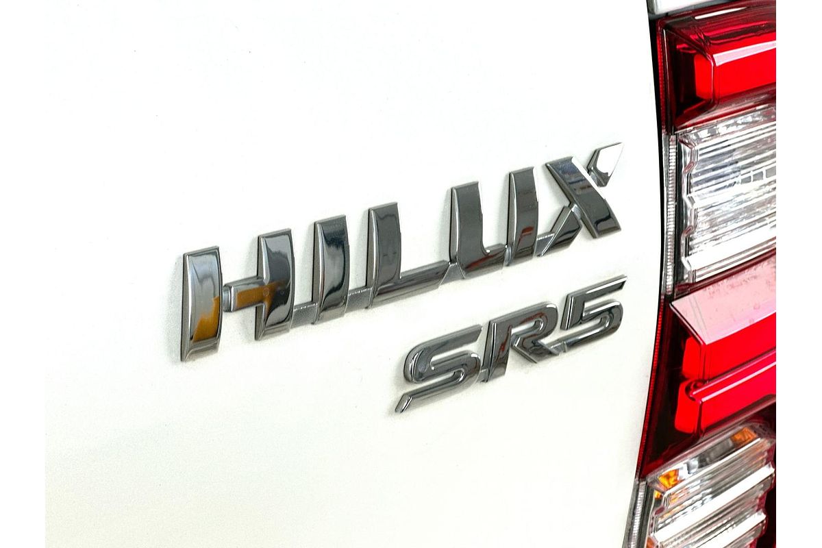 2021 Toyota Hilux SR5 GUN126R 4X4